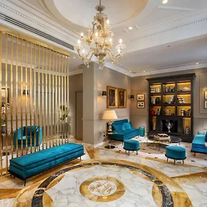 كوندوتي فندق روما